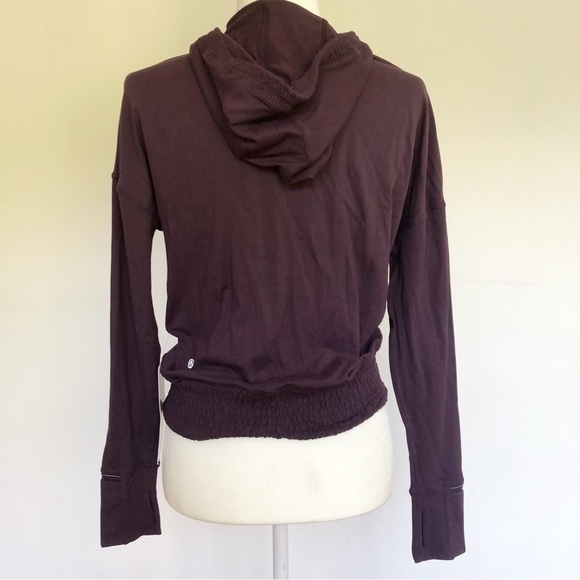 Lululemon Lead the Pack Hoodie in Black Cherry - Picture 3 of 13